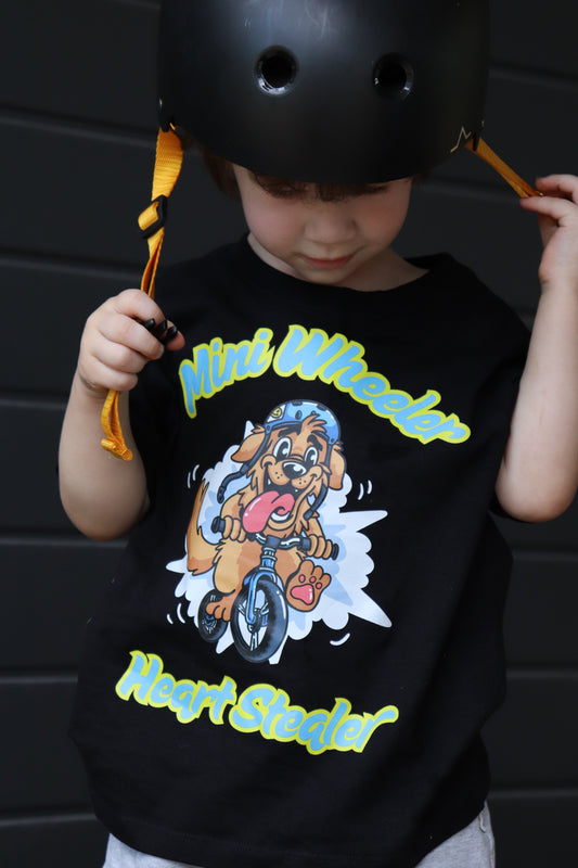 MINI WHEELER HEART STEALER TEE